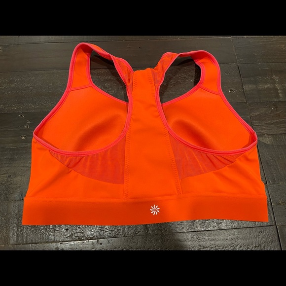 Athleta Hustle Sports Bra - Picture 2 of 4